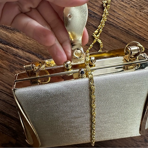 Elegant Gold prom or evening mini bag - Picture 9 of 17
